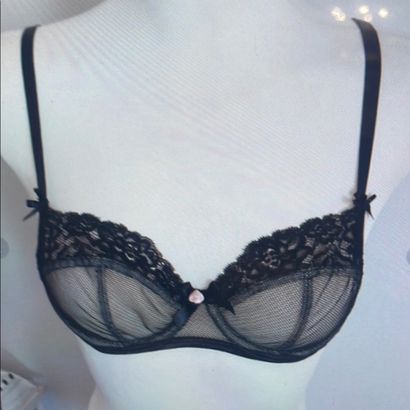 Other - Elegant Black Lace Bra